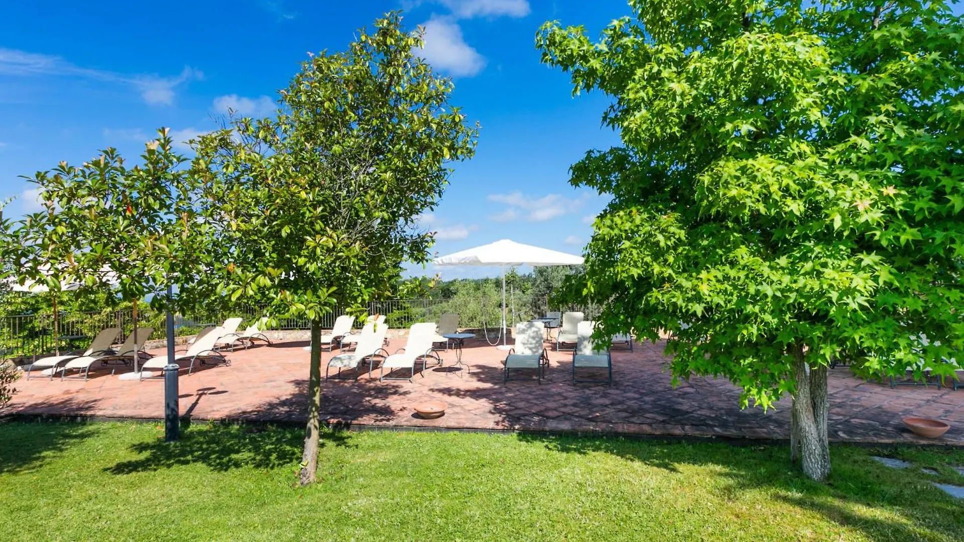 Apartment Leonardo By Interhome San Donato in Poggio Italien