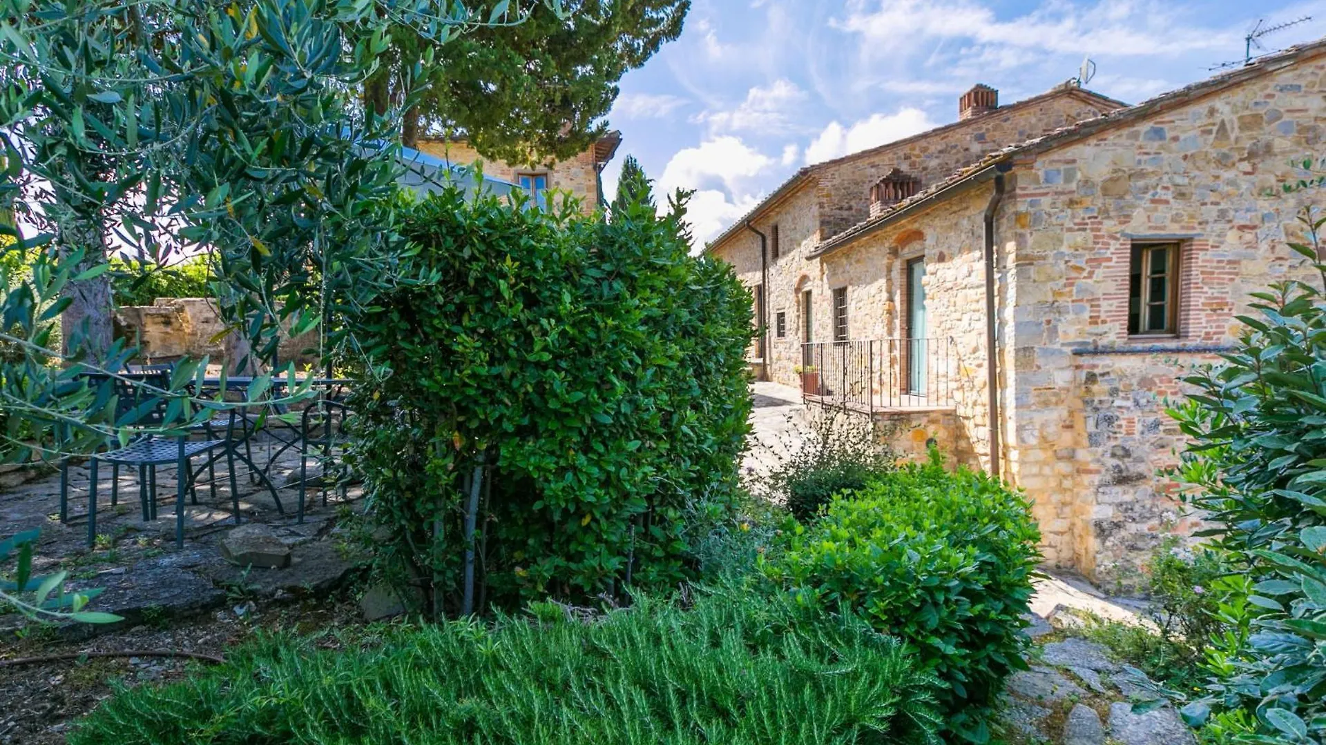 Apartment Leonardo By Interhome San Donato in Poggio